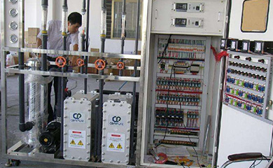 電子超純水設備出水水質符合美國ASTM純水水質標準、我國電子工業部電子級水質技術標準(18MΩ.cm、15MΩ.cm、10MΩ.cm、2MΩ.cm、0.5MΩ.cm五級標準)、我國電子工業部高純水水質試行標準、美國半導體工業用純水指標、日本集成電路水質標準、國內外大規模集成電路水質標準。<br />
